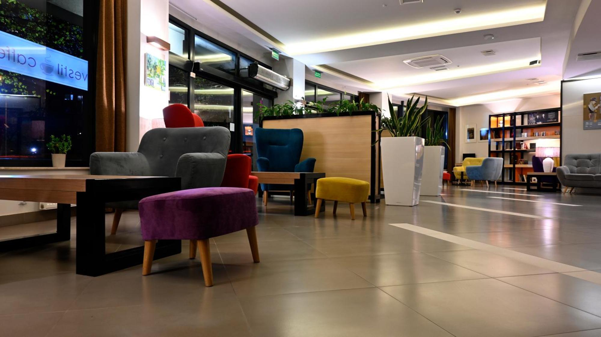 Mercure Piotrków Trybunalski Vestil Exterior foto